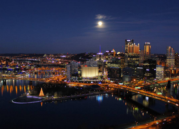 A view of Pittsburgh from the top of the Dusquene Incline.